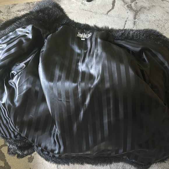 Jon Valdi Vintage Faux Fur Jacket With Cuffs and Large Collar EUC - Picture 5 of 5